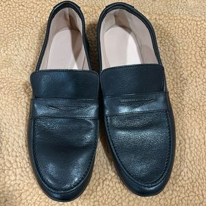 Elegant Black Leather Loafers